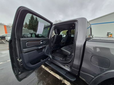 2022 RAM 1500 Laramie Crew Cab 4x4 5'7" Box
