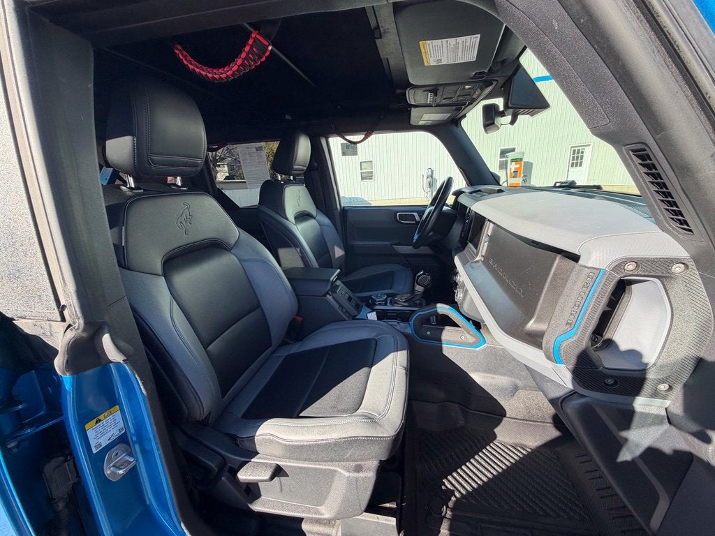 2023 Ford Bronco Base