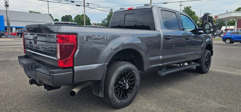 2022 Ford F-350 XLT