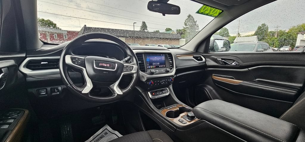 2020 GMC Acadia SLE
