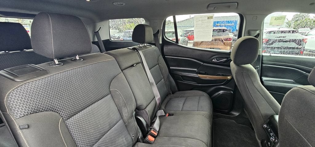 2020 GMC Acadia SLE