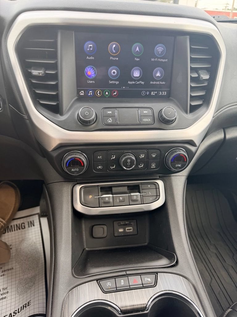 2023 GMC Acadia SLT