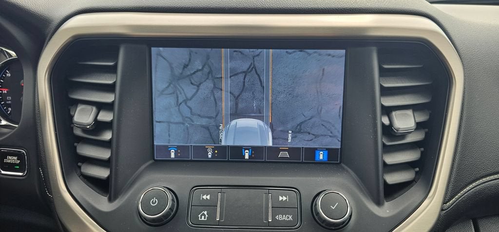 2022 GMC Acadia Denali