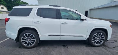 2022 GMC Acadia Denali