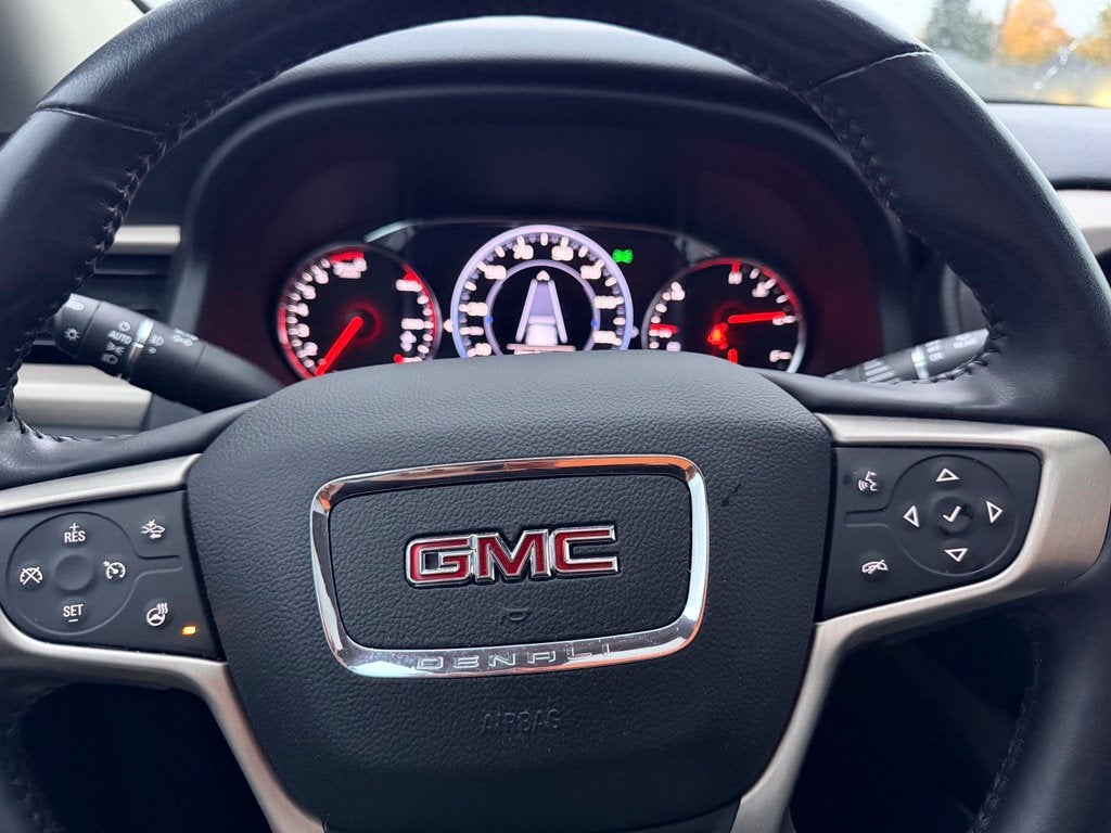 2021 GMC Acadia Denali