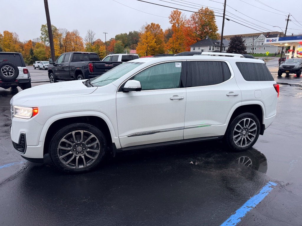 2021 GMC Acadia Denali