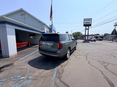 2024 GMC Yukon SLT