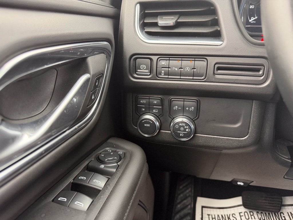 2024 GMC Yukon XL SLE