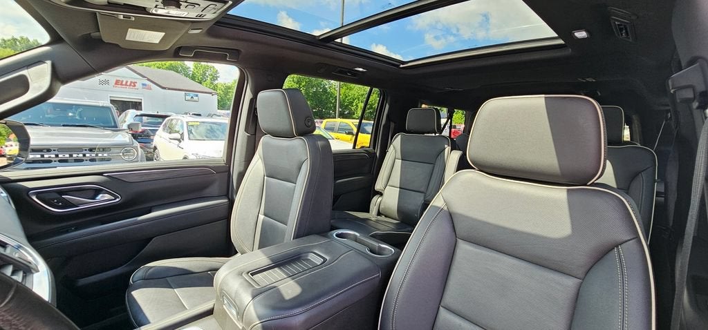 2022 GMC Yukon XL SLT
