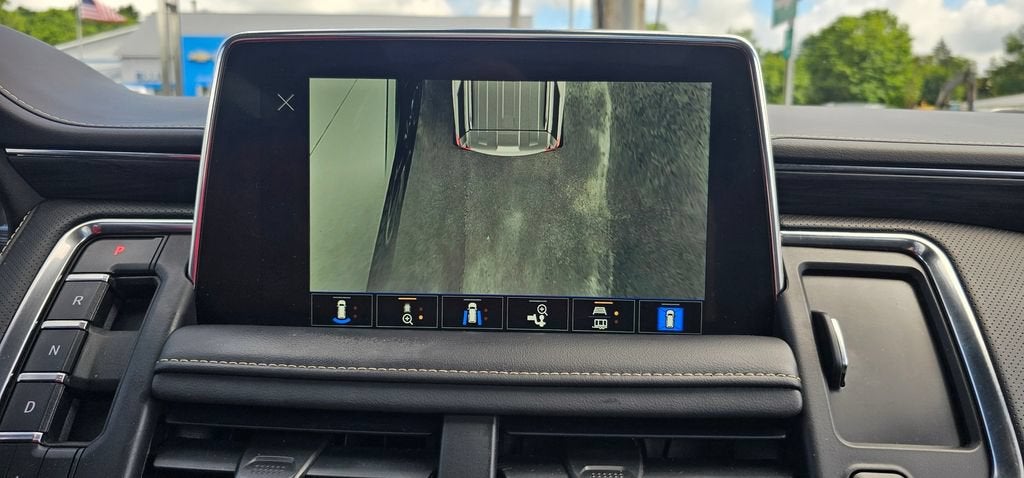 2022 GMC Yukon XL SLT