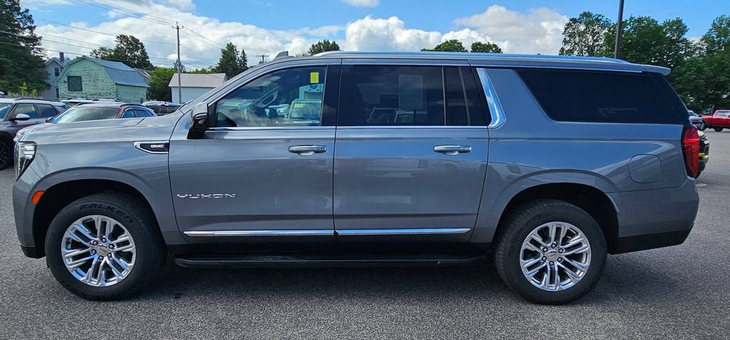 2022 GMC Yukon XL SLT