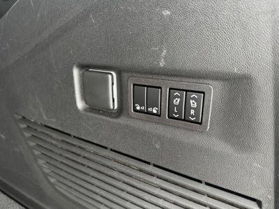 2024 GMC Yukon XL AT4