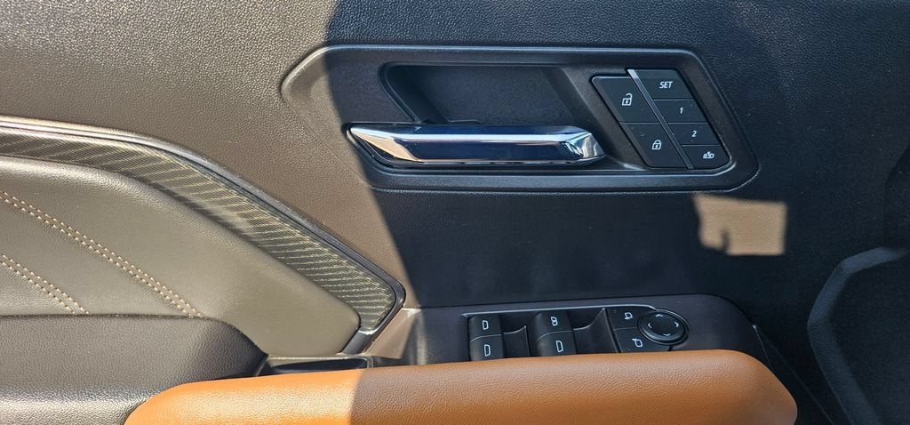 2023 GMC Canyon AT4