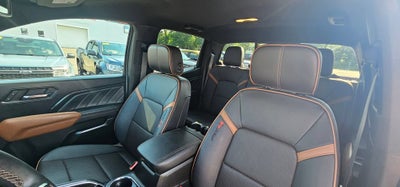 2023 GMC Canyon AT4