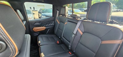 2023 GMC Canyon AT4