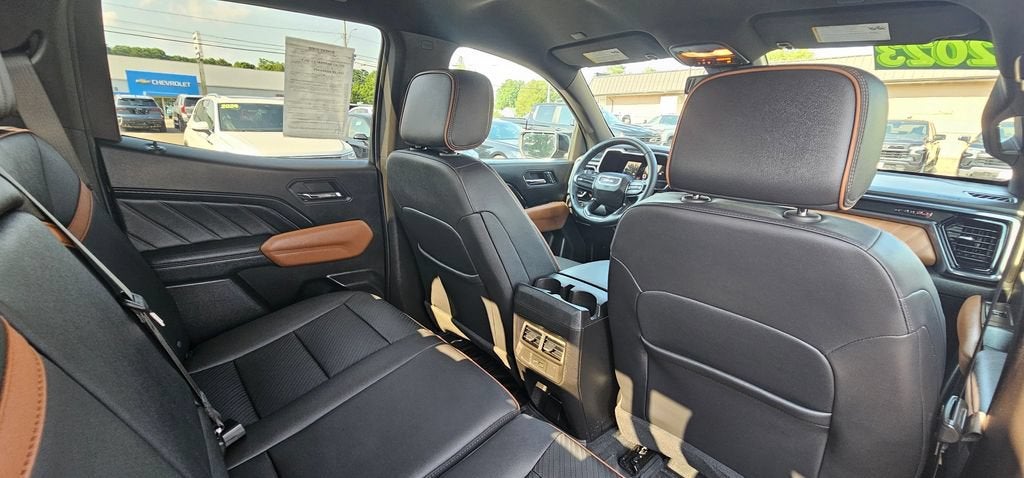 2023 GMC Canyon AT4