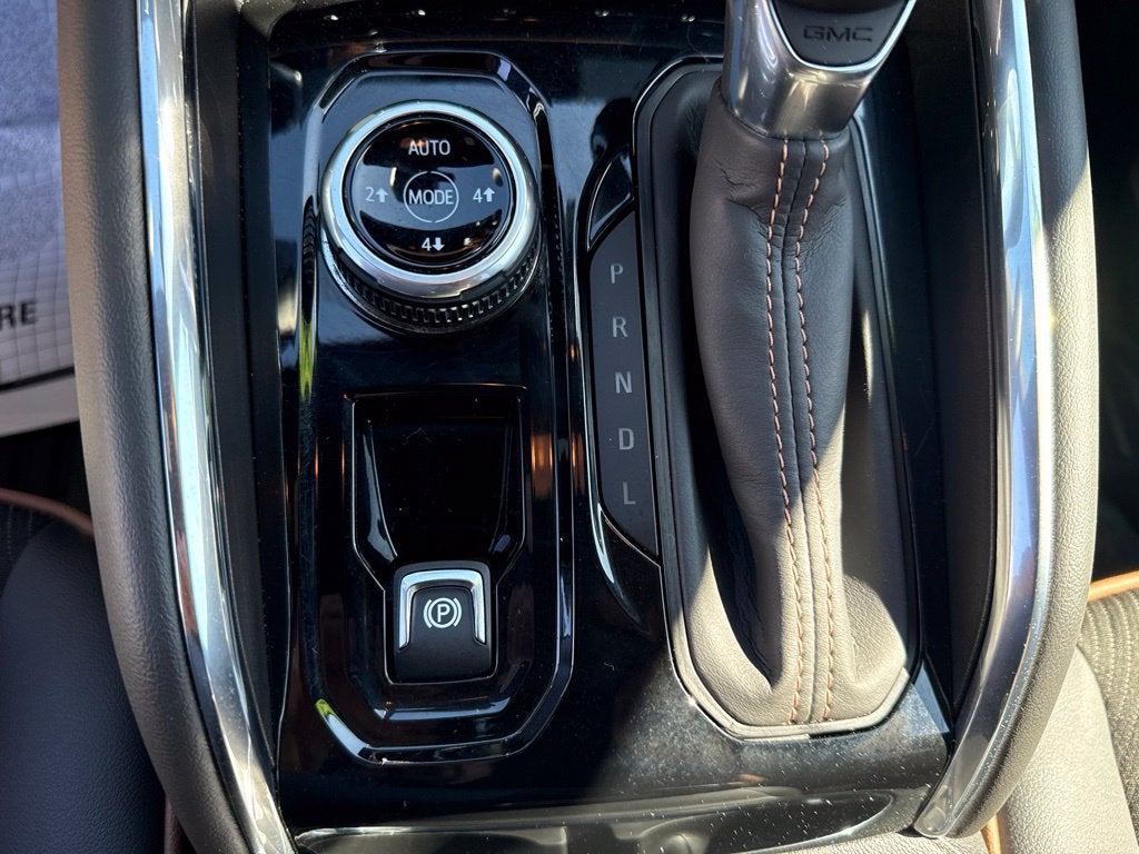 2024 GMC Canyon AT4
