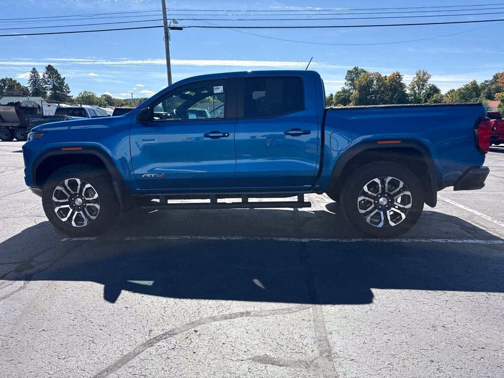 2024 GMC Canyon AT4