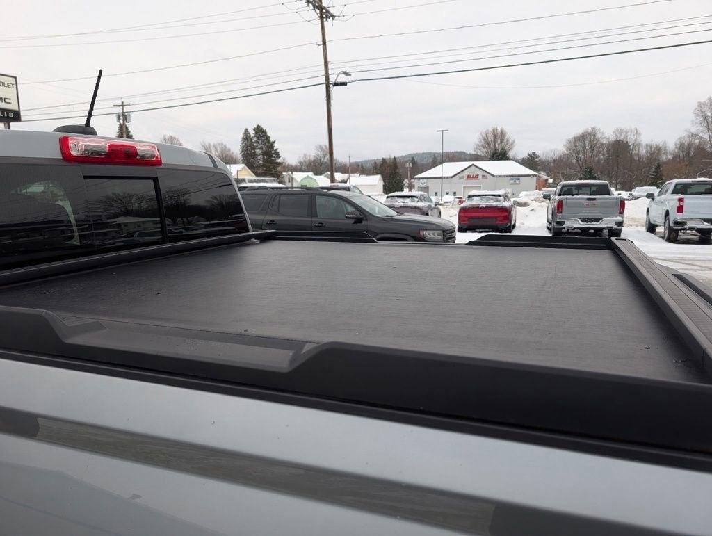 2023 GMC Canyon AT4X