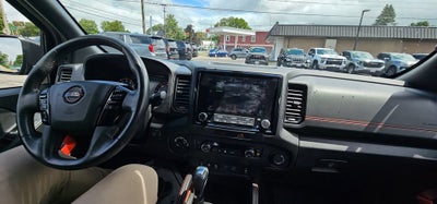 2023 Nissan Frontier Crew Cab PRO-4X 4x4
