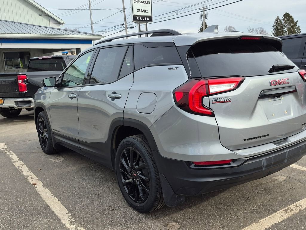 2023 GMC Terrain SLT