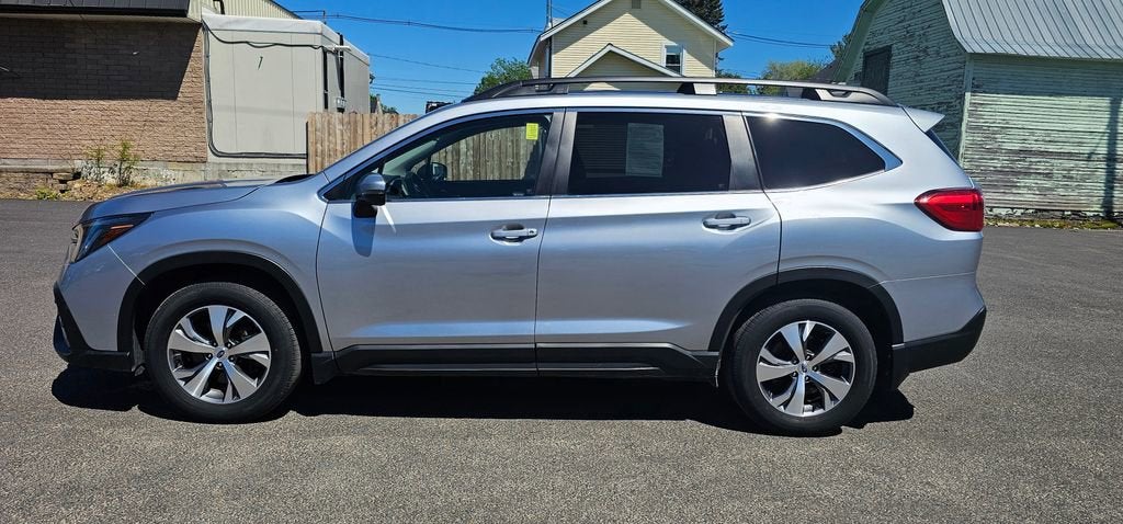 2023 Subaru Ascent Premium 8-Passenger