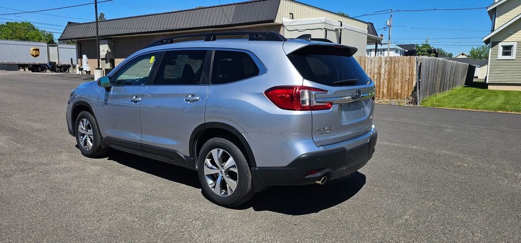 2023 Subaru Ascent Premium 8-Passenger