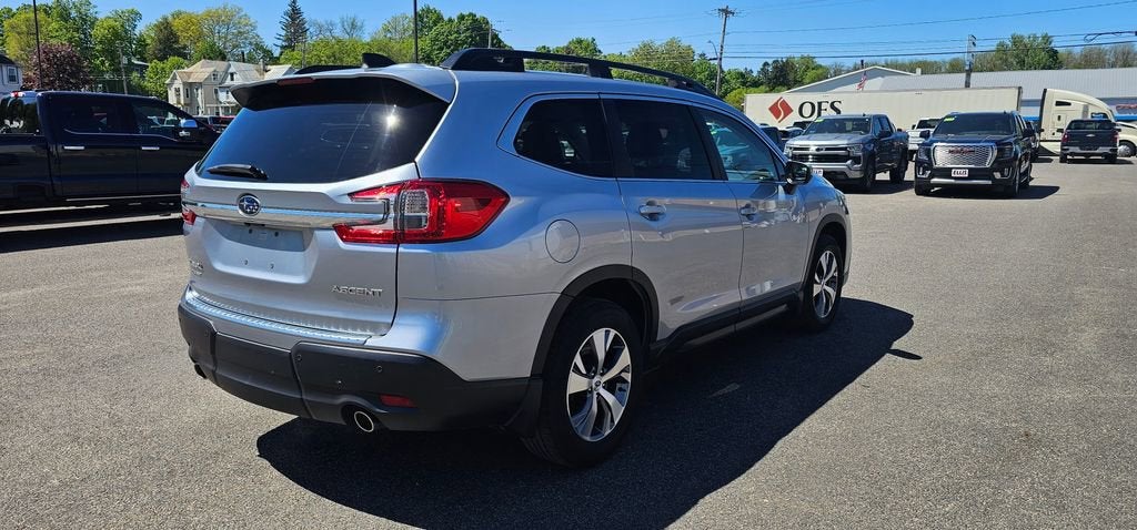 2023 Subaru Ascent Premium 8-Passenger