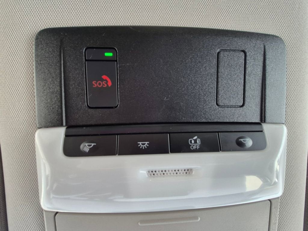 2022 Nissan Pathfinder SL 4WD