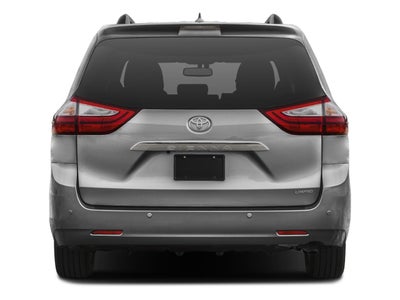 2017 Toyota Sienna XLE 8 Passenger