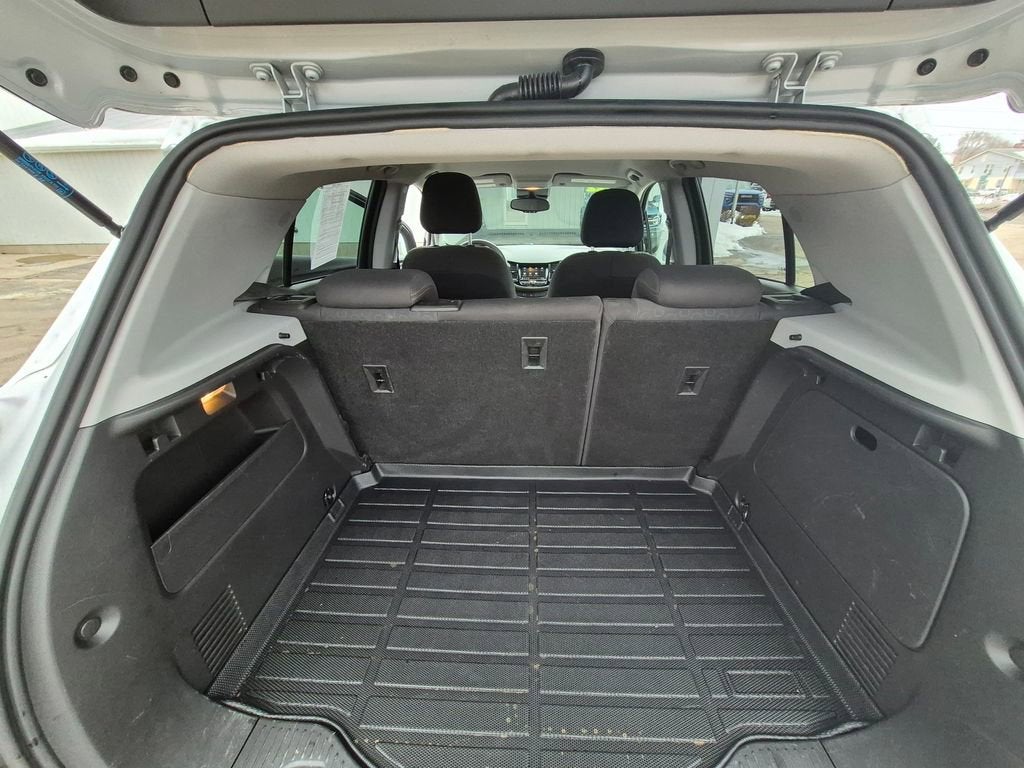 2022 Chevrolet Trax LS