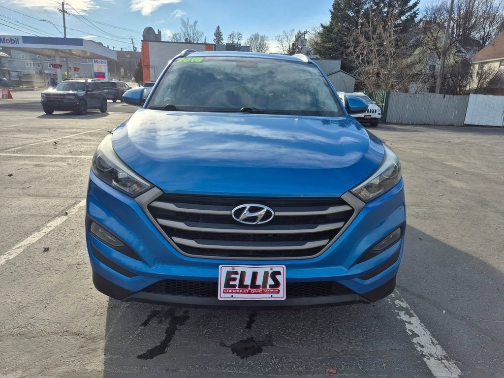 2016 Hyundai Tucson SE