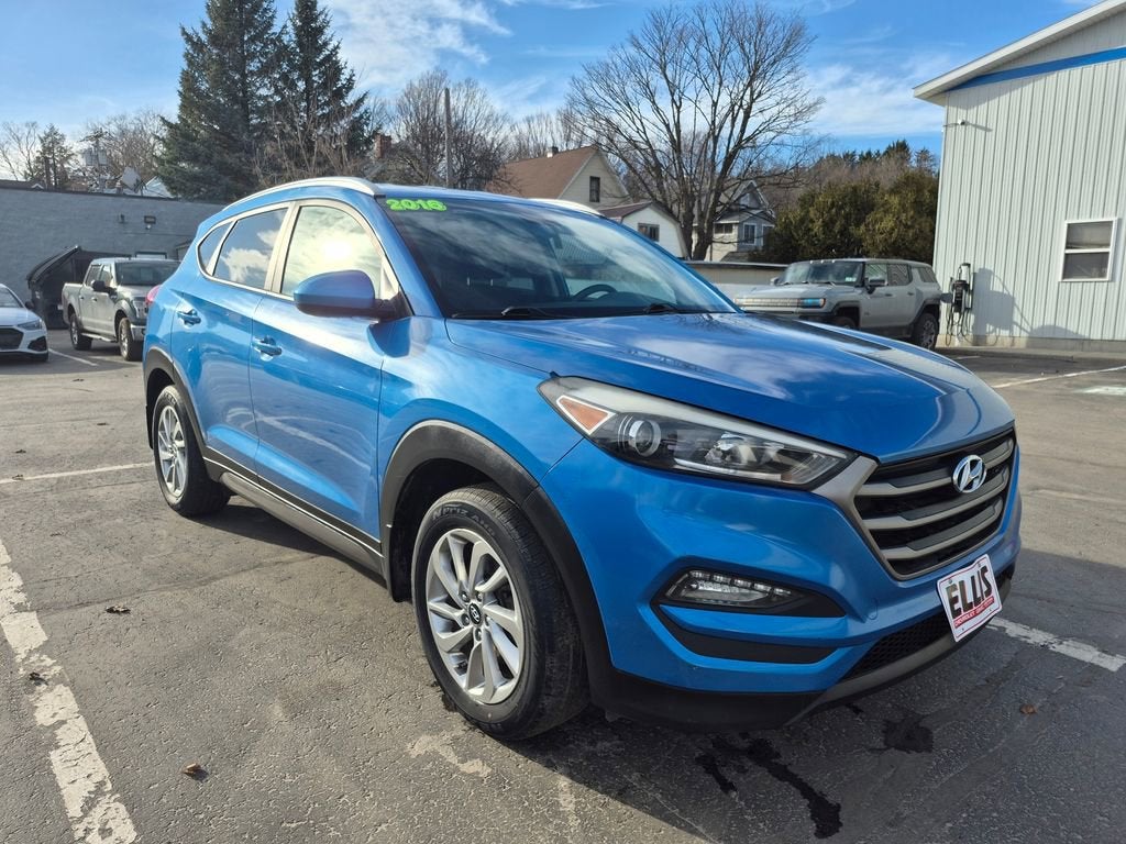 2016 Hyundai Tucson SE
