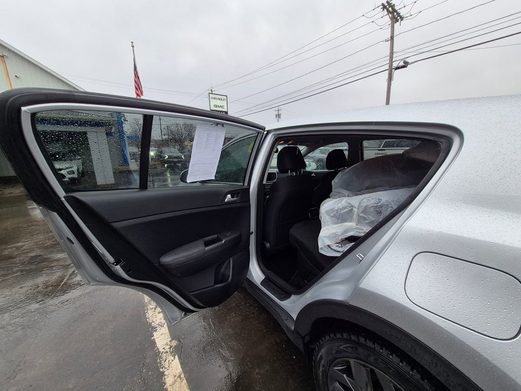 2022 Kia Sportage LX