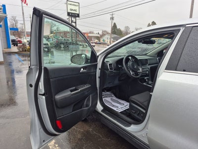 2022 Kia Sportage LX