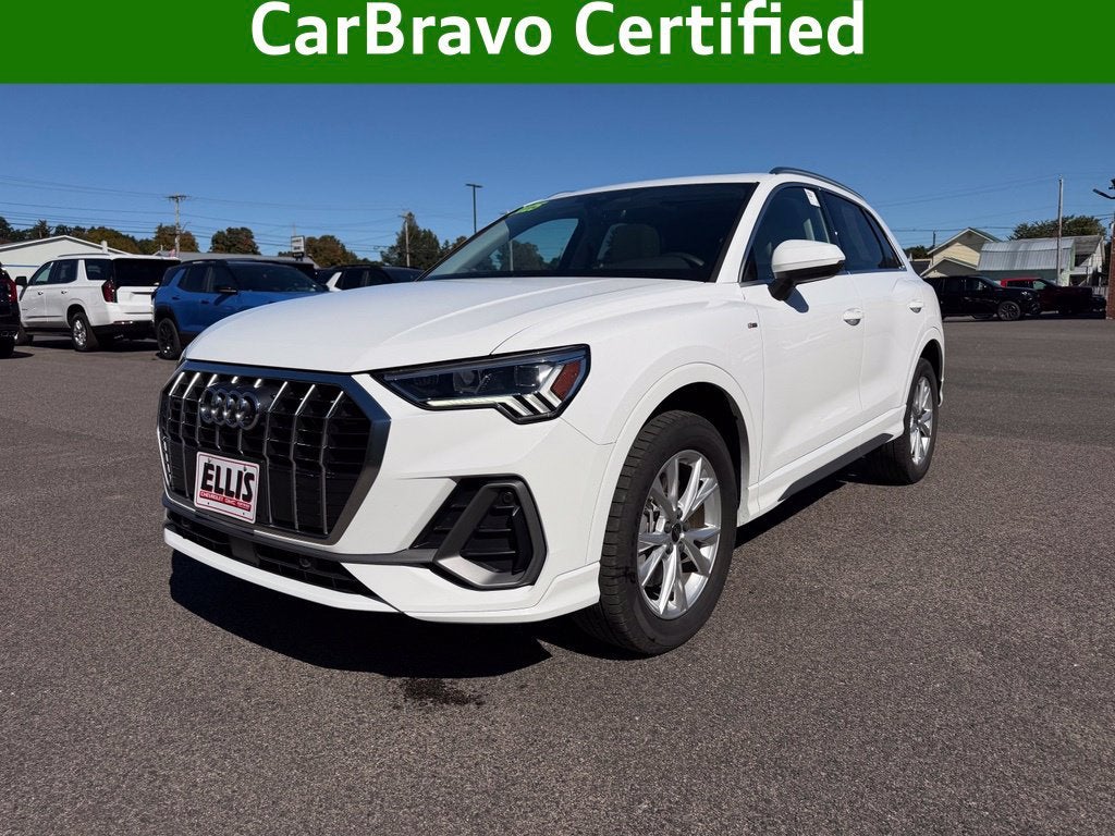 2025 Audi Q3 S line Premium