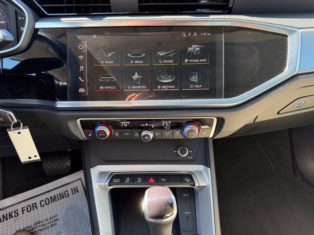 2025 Audi Q3 S line Premium