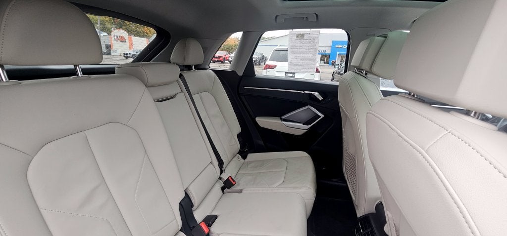 2025 Audi Q3 S line Premium