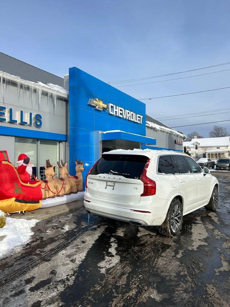 2020 Volvo XC90 Momentum