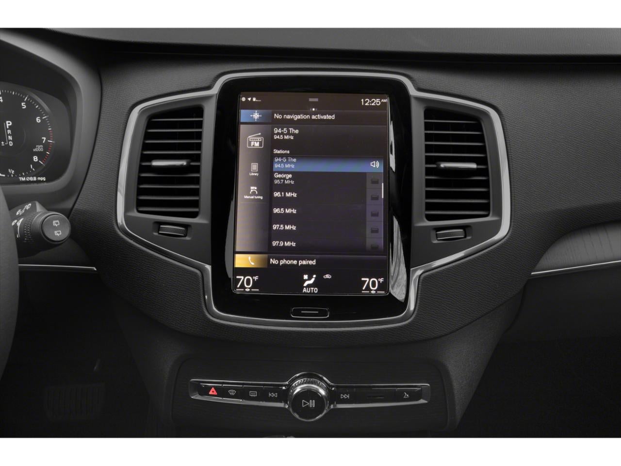 2020 Volvo XC90 Momentum